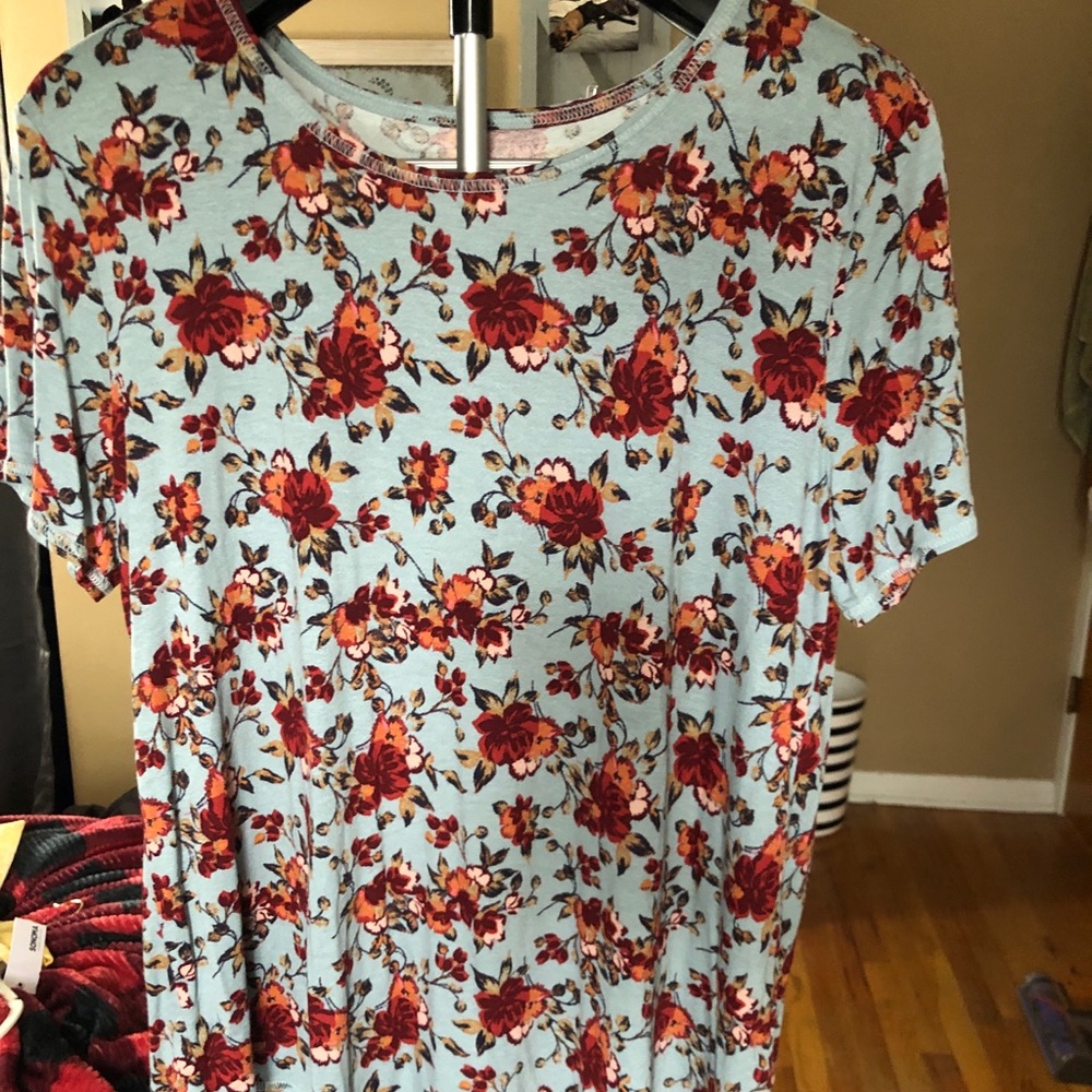 24/7 tee size XL